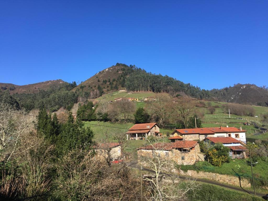 La Vierta Casa Rural Agroturismo Рибадеселья Экстерьер фото