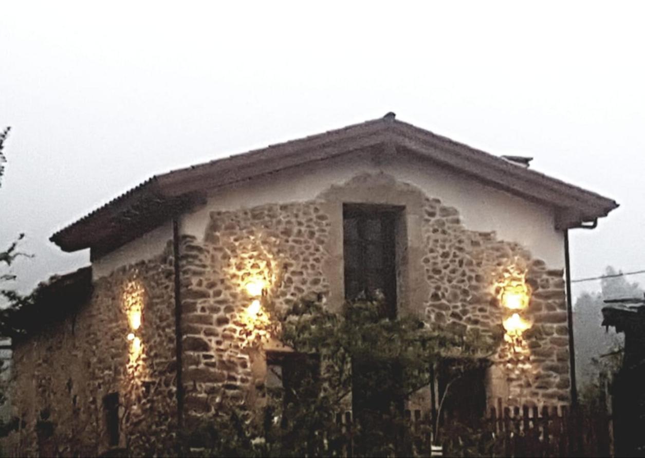 La Vierta Casa Rural Agroturismo Рибадеселья Экстерьер фото